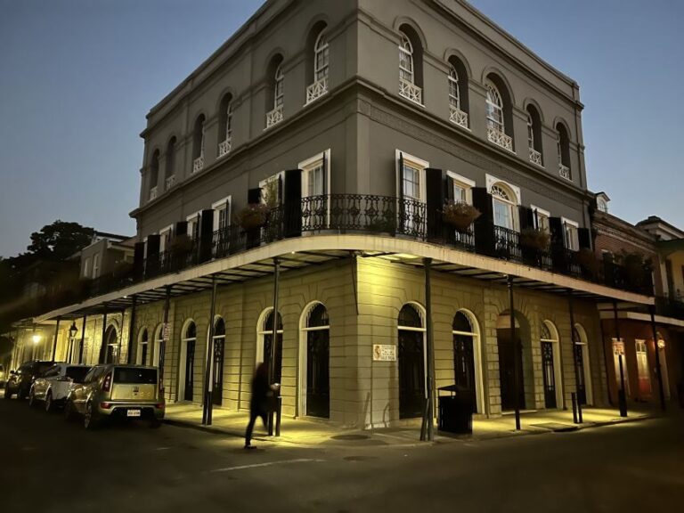 New Orleans : Best of Ghost & Voodoo Experience Walking Tour - Why We Think This Tour Offers Good Value