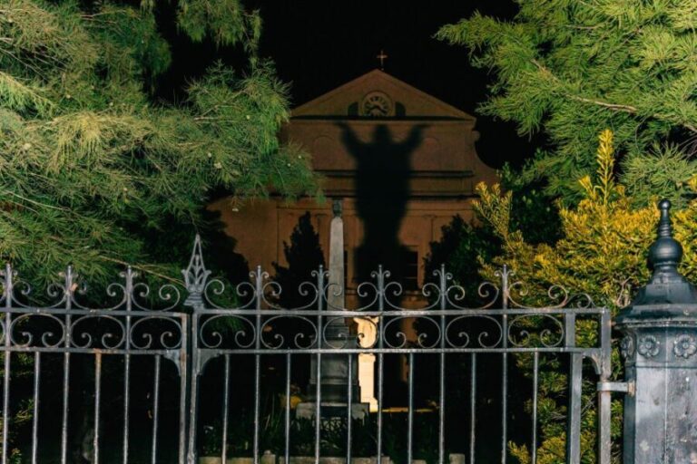 New Orleans: French Quarter Ghost and Haunted House Tour - Why You’ll Love This Tour