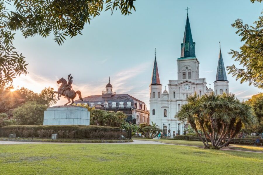New Orleans French Quarter History and Hauntings Tour - What to Expect on the Tour