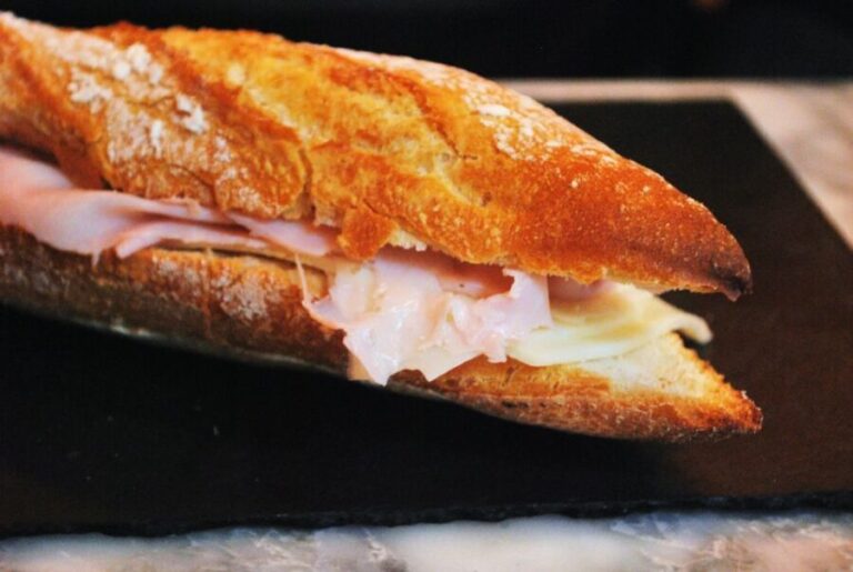 New Orleans' Lower Garden Food Tour - Who Should Consider This Tour?