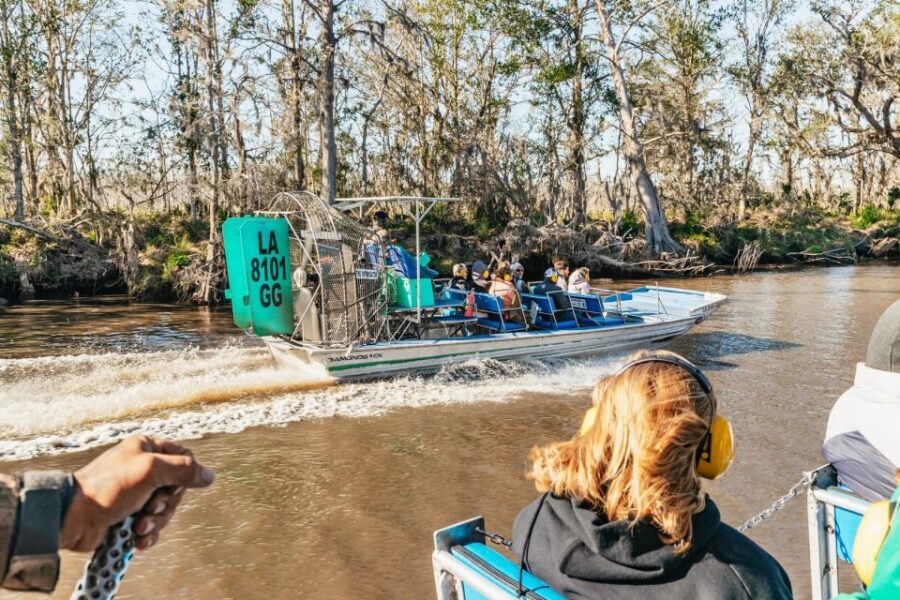 New Orleans: Oak Alley Plantation & Airboat Swamp Combo Tour - Who Is This Tour Best Suited For?