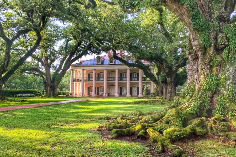 New Orleans: Oak Alley Plantation Tour with Transportation - Authentic Experiences and Hidden Gems