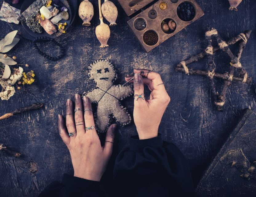 New Orleans: Voodoo Legends, Vampires & Magic Walking Tour - What You Can Expect From the Experience