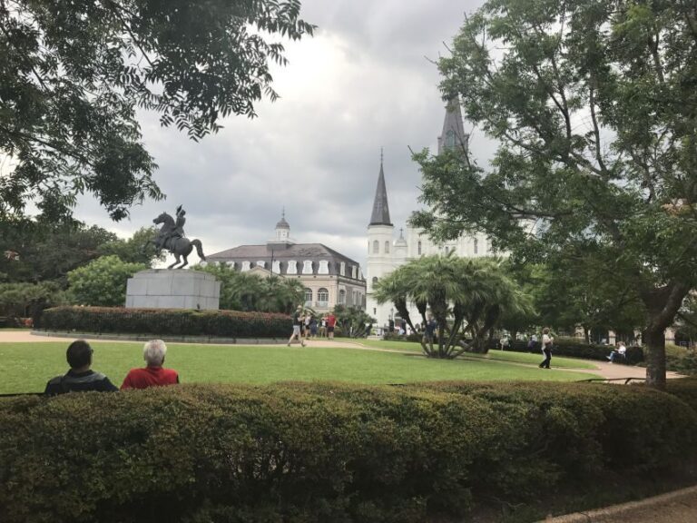 New Orleans: Voodoo, Mystery and Paranormal Tour - Paranormal Equipment and Ghostly Encounters