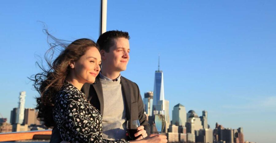 New York City: Champagne and Cheese Pairing Cruise - Setting Sail on a Scenic and Tasty Voyage