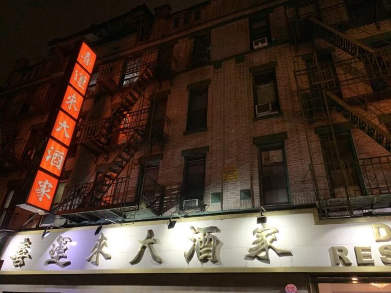 New York City: Gangsters and Ghosts 2-Hour Walking Tour - Who Will Love This Tour?