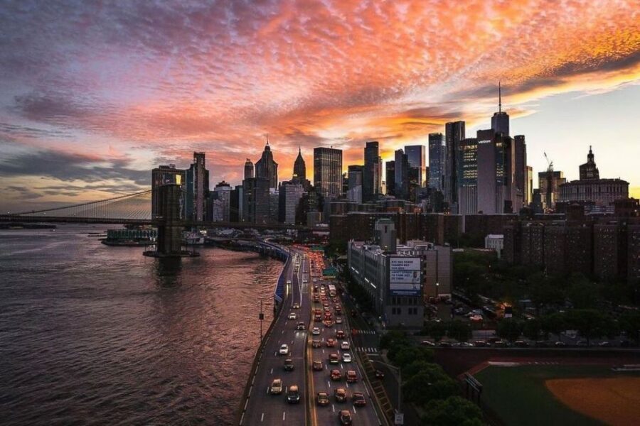 New York City: Night Skyline Bus Tour with Pizza Slice - End of Tour: Near Times Square