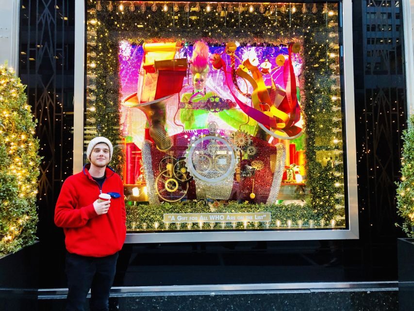 New York Holiday Lights and Movie Sites Bus Tour - Who Will Love This Tour?
