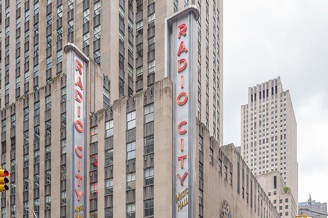 New York News and Media Walking Tour - Price and Value
