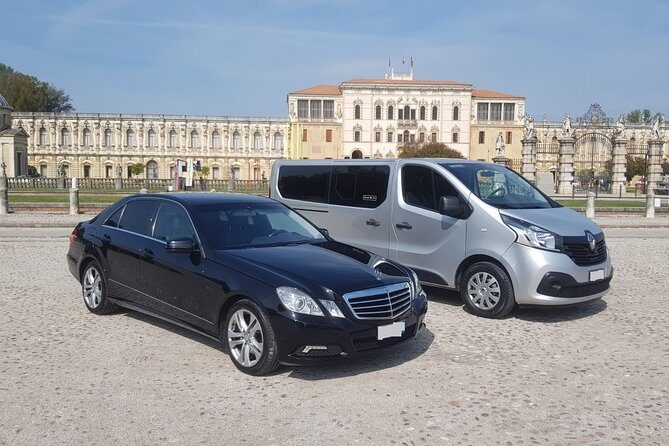 Newark International Airport (EWR) to Philadelphia - Arrival Private Transfer - Vehicle Details and Extras