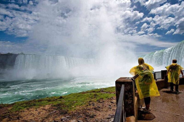 Niagara Falls, Canada: Sightseeing Tour with Boat Ride - Who Is This Tour Best Suited For?