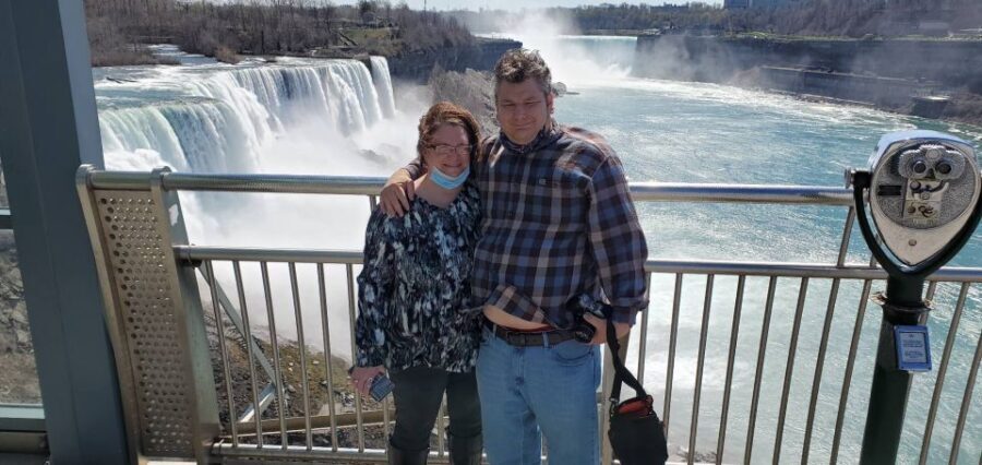 Niagara Falls Canada & USA: Small Group Deluxe Tour - FAQ