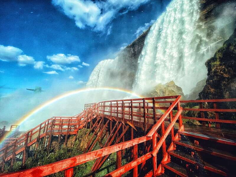 Niagara Falls: Maid of the Mist & Cave of the Winds Tour - Why This Tour Works Well