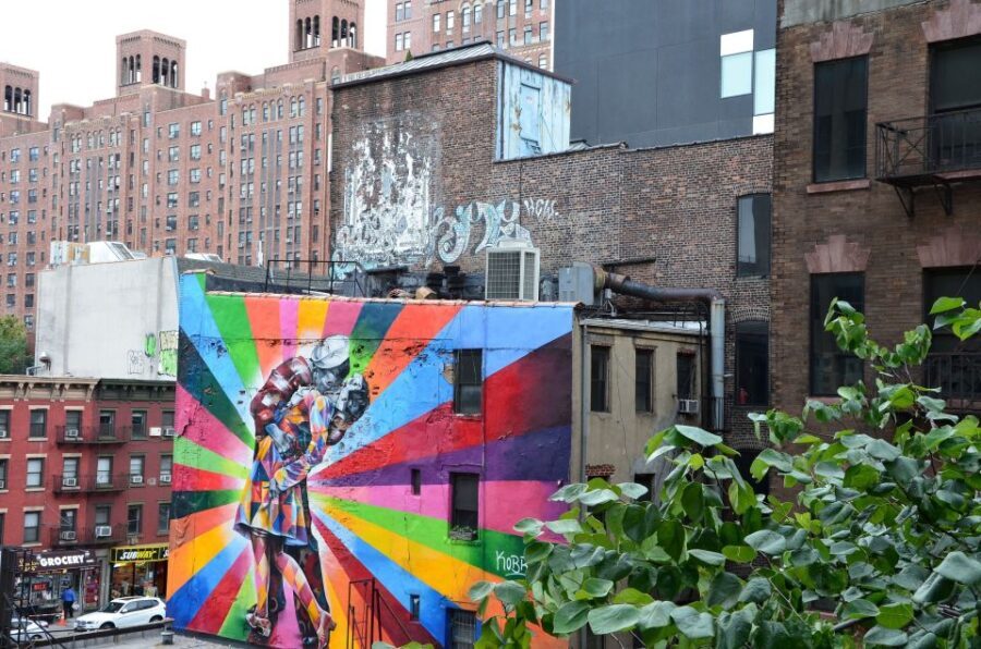 Nightlife Experience: The Meatpacking District After Dark - The Actual Experience: From Start to Finish