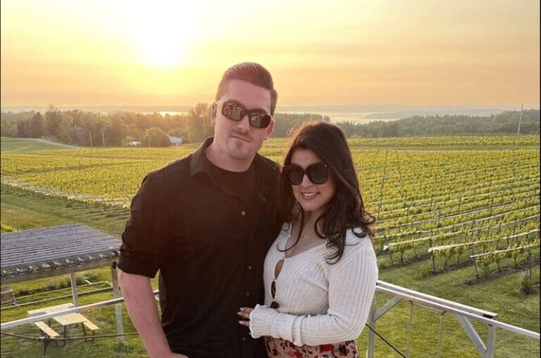 NON BUS Old Mission Wine And Distillery Sunset Tour - 4 STOP - Why Travelers Will Love This Tour