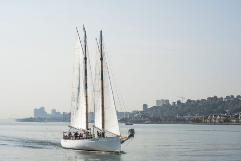 NYC: Hudson River Fall Foliage Sailing Trip - The Authentic Value of This Fall Foliage Experience