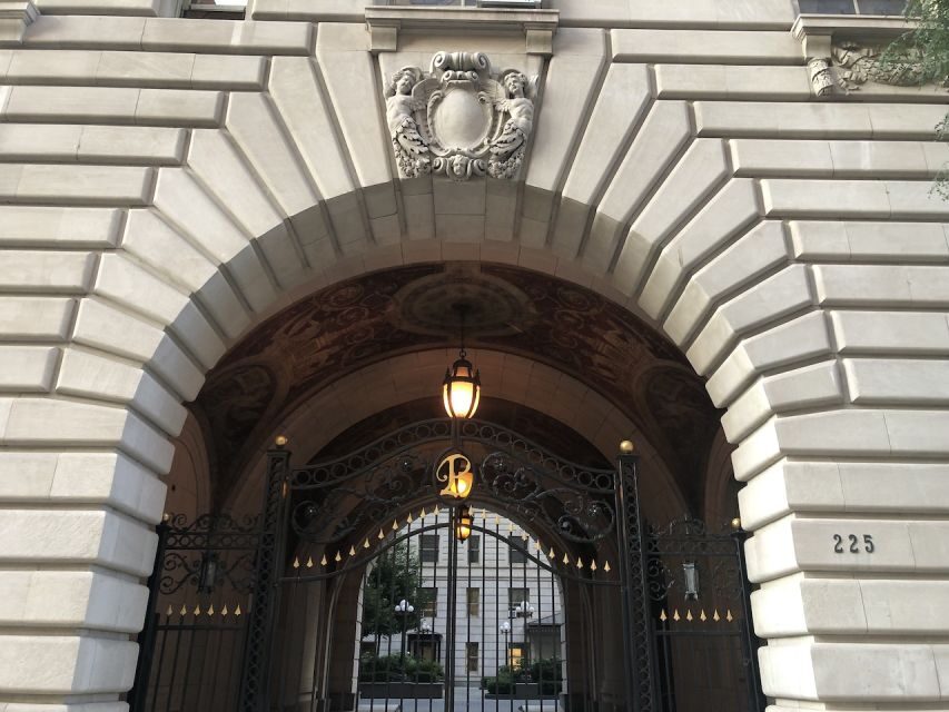 NYC: Private Horror Movie Location Walking Tour - Who Will Love This Tour?