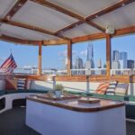 NYC: Sunset Cruise on a Small Yacht with a Drink - Detailed Breakdown of the Experience