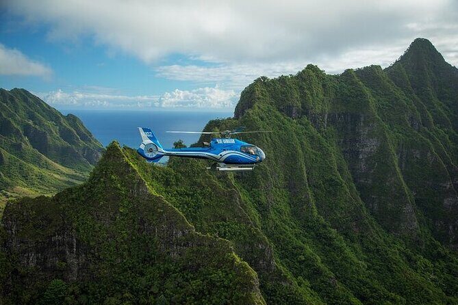 Oahu Air Adventure Helicopter Tour - The Helicopter and Seating