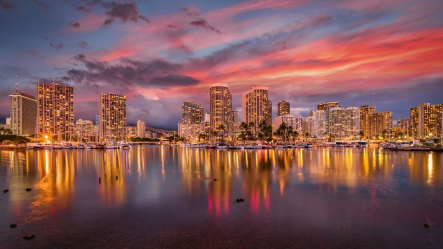 Oahu: Waikiki Glass Bottom Boat Sunset Cruise - Who Will Love This Experience?