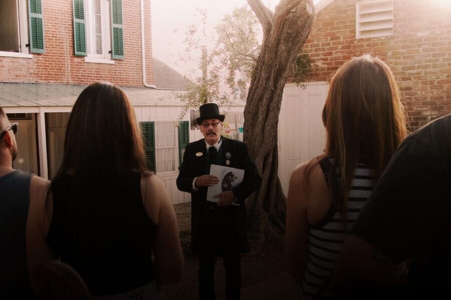 Old Town History Tour - A Walk Through Time - Who Should Book This Tour?
