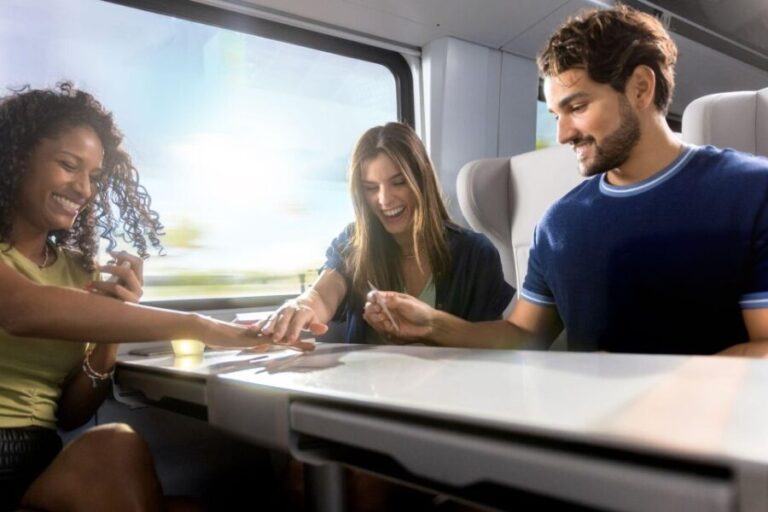 Orlando: Train Transfer to Miami - Deep Dive: What Makes This Train Experience Stand Out?