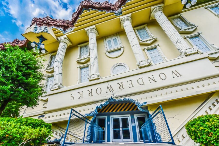 Orlando: WonderWorks All-Access Entry Ticket - The Basement and Beyond: Ropes Course, Laser Tag, and Theater