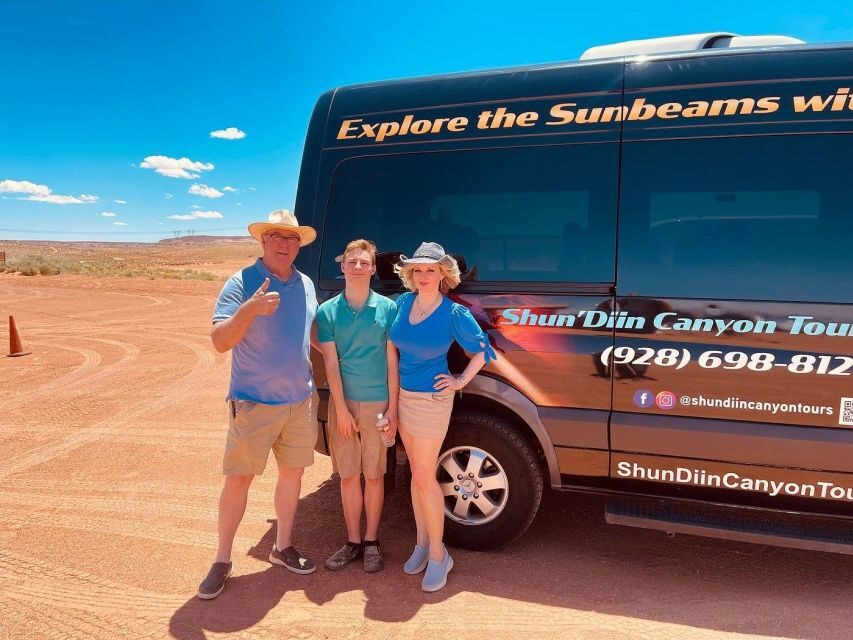 Page: Upper and Lower Antelope Canyons Guided Tour - The Real Value of the Tour