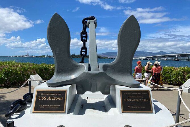 Pearl Harbor Visitor Center and Oahu Grand Circle Island Tour - Practical Tips for Travelers