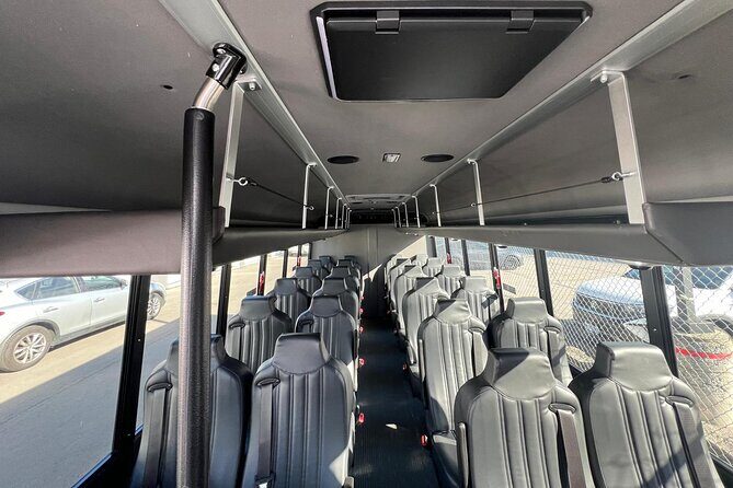 Pearson Airport to Niagara and Vice Versa 24 Passengers Minibus - Why this service stands out