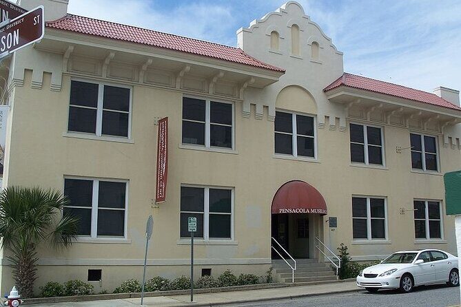 Pensacola Most Haunted Ghost Tour & Scavenger Hunt - What’s Included and What’s Not