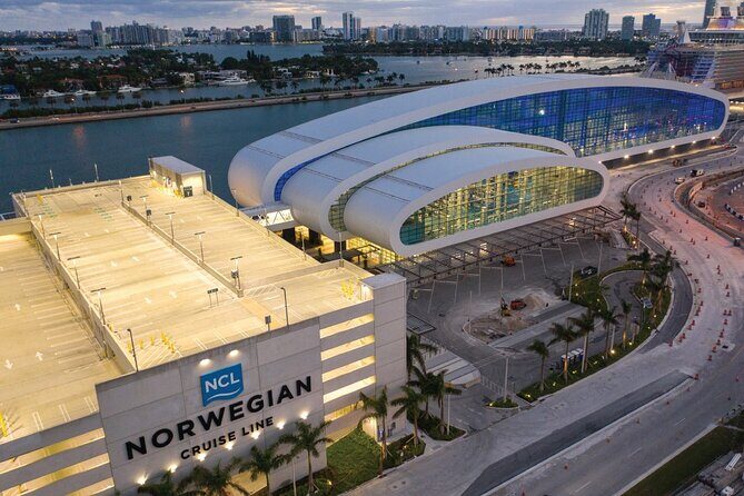 Port of Miami | Airport | Hotel | Private Transfer SUV - Meeting Points and Convenience