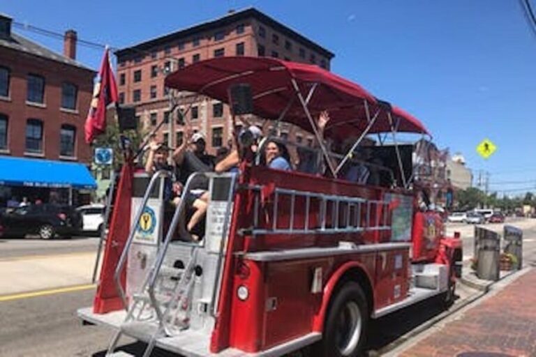 Portland, Maine: Tour in Vintage Fire Engine - What to Expect During the Tour