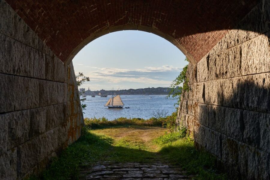 Portland: Private Island Fort Tour - What Makes This Tour Stand Out?