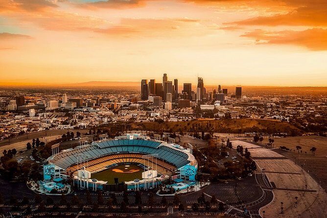 Private 5-hour Tour of Los Angeles with private driver/guide - Hotel pick up - A Deep Dive into the 5-Hour Los Angeles Tour