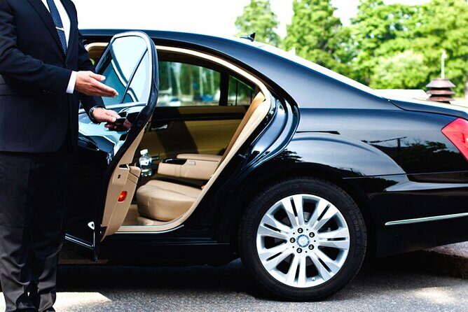 Private Airport Transfer in Los Angeles - An In-Depth Look at the Private Airport Transfer Service