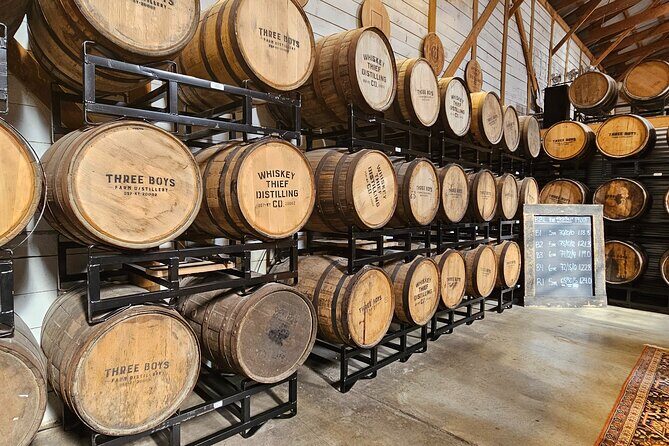 Private Frankfort Bourbon Trail Transportation - Woodford & More - The Experience of Transportation & Flexibility