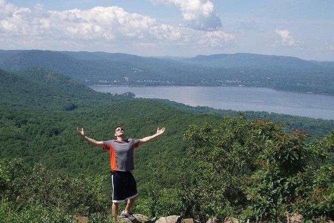 Private Hike/Wineries/Walkway Over the Hudson/1 night Hotel - What Travelers Say About the Tour
