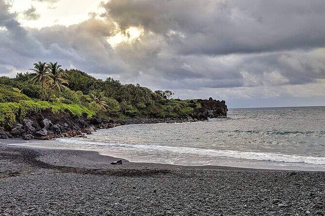 Private Luxury Hana Tour in 7 Passenger SUV - What’s Included and What’s Not