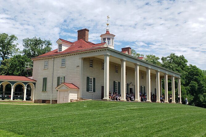 Private Mount Vernon Tour for up to 10 Guests - Exploring the Mount Vernon Experience