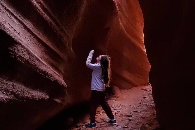 Private Mystical Slot Canyon Tour by 4WD - FAQ