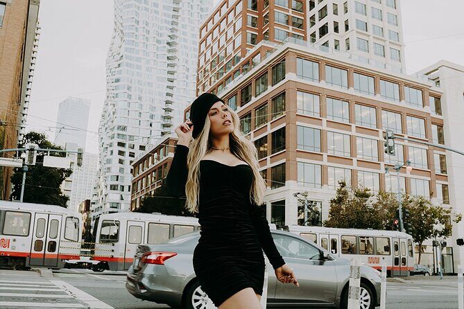 Private Professional Holiday Photoshoot in Seattle - Breaking Down the Value: Is It Worth It?