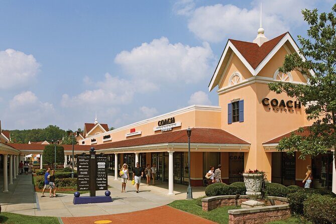 Private Shopping Tour from Atlanta hotels to North Georgia Outlet - Transport, Comfort, and Service