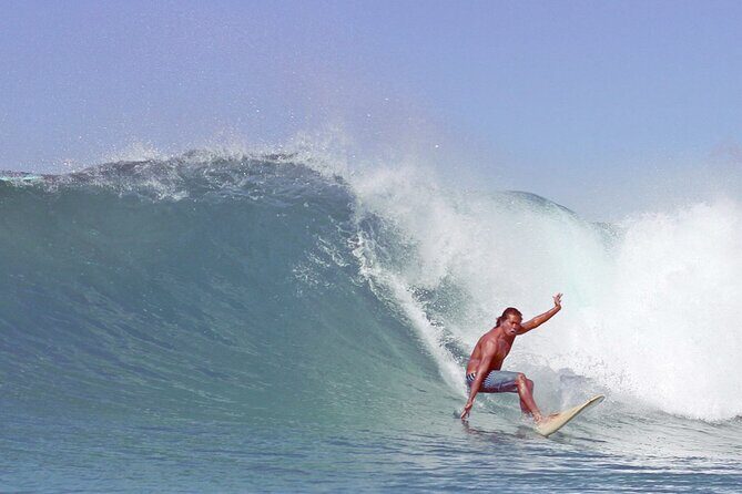 Private Surf Lesson with Transportation in Honolulu, Hawaii - Who Will Love This Experience?