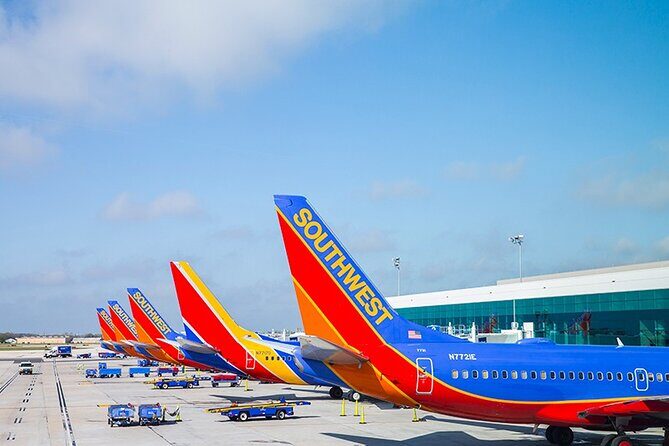 Private SUV Transfer Galveston to Hobby Airport for 6 People - The Transfer Experience in Detail