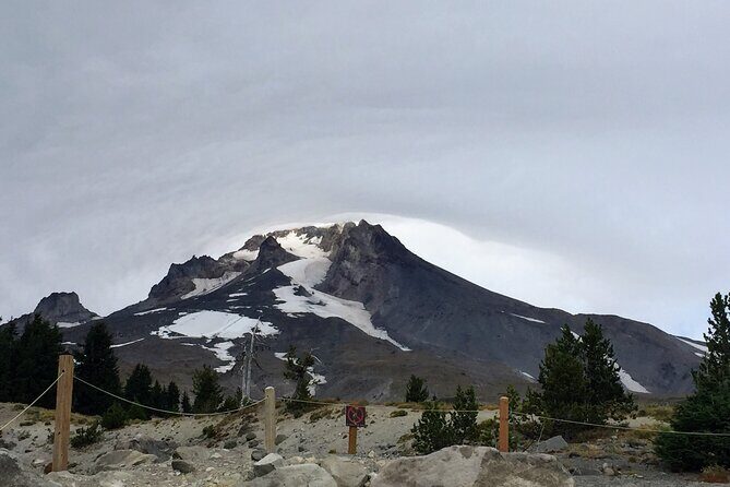 Private Tour at The Hood-Columbia Loop: Timberline, Orchards, and Waterfalls - How Do We Find the Experience?