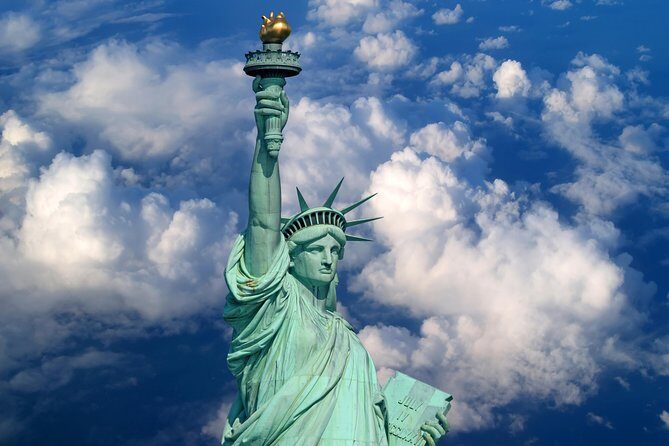 Private Tour to the Statue of Liberty and Ellis Island - Authentic Insights from Reviews