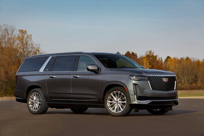 Private Transfer Waikiki to Honolulu Airport HNL by Executive SUV - The Value of the Experience