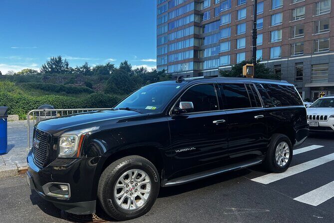 Round Trip Luxury VIP Car Service JFK, LGA, EWR All fees included - What You Can Expect from the Ride