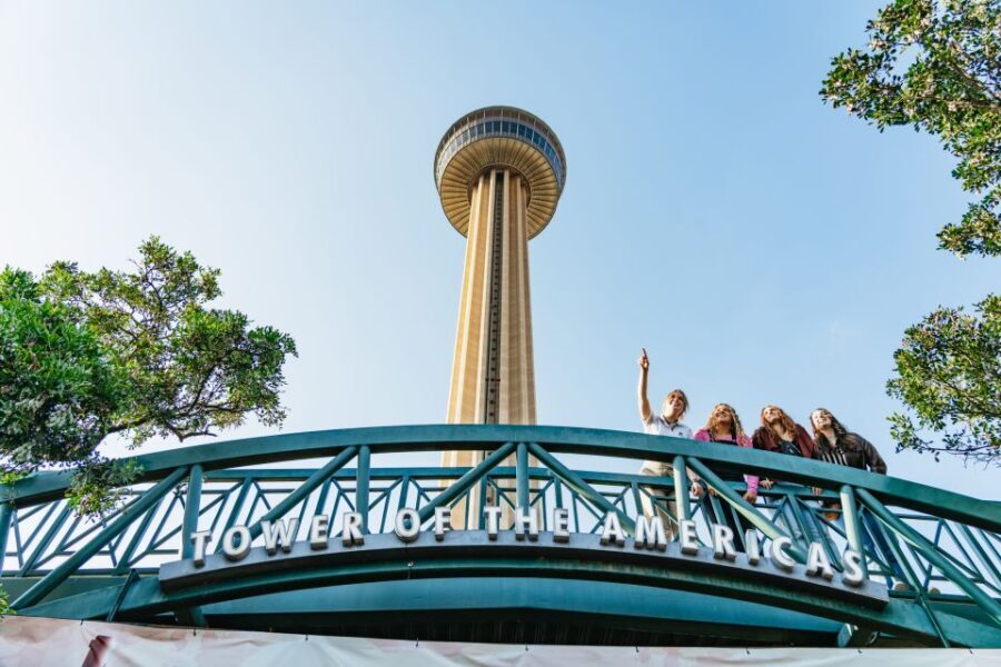 San Antonio: Small Group Night Tour with River Walk Cruise - The Value and Why It Works